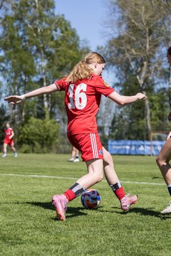 Bild 123 - wBJ Hamburger SV - Hertha BSC : Ergebnis: 5:2